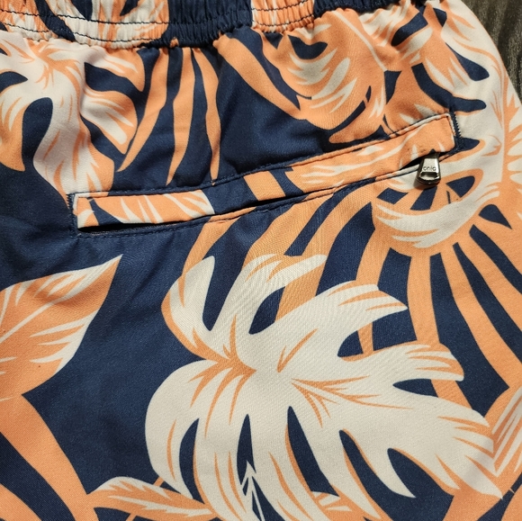Onia Swim Trunks - Picture 3 of 6